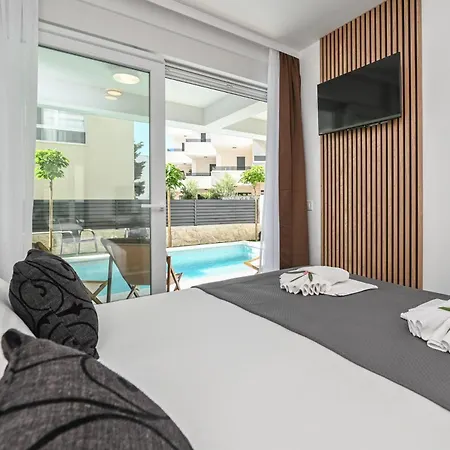 Smash A - Apartments With Private Pool Novalja Room photo